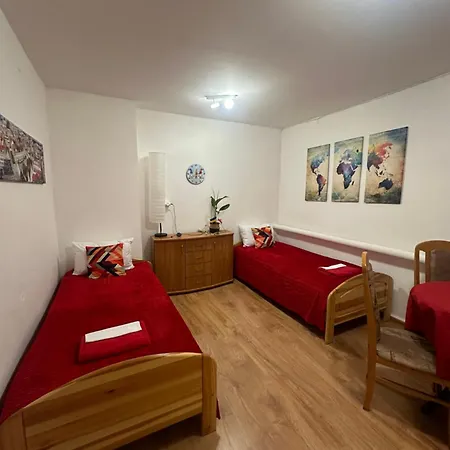 Travel House Pensión Breslavia